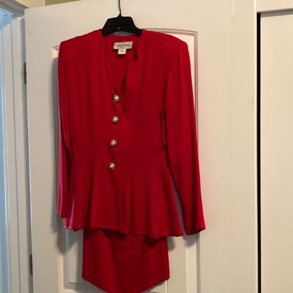 2 pc suit